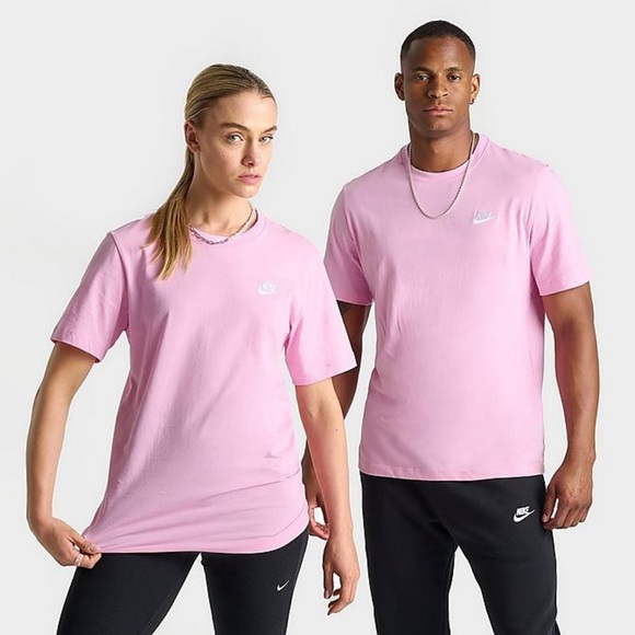 NEW NIKE SPORTSWEAR CLUB T-SHIRT - Pink with embroidered Swoosh logo - Picture 1 of 9